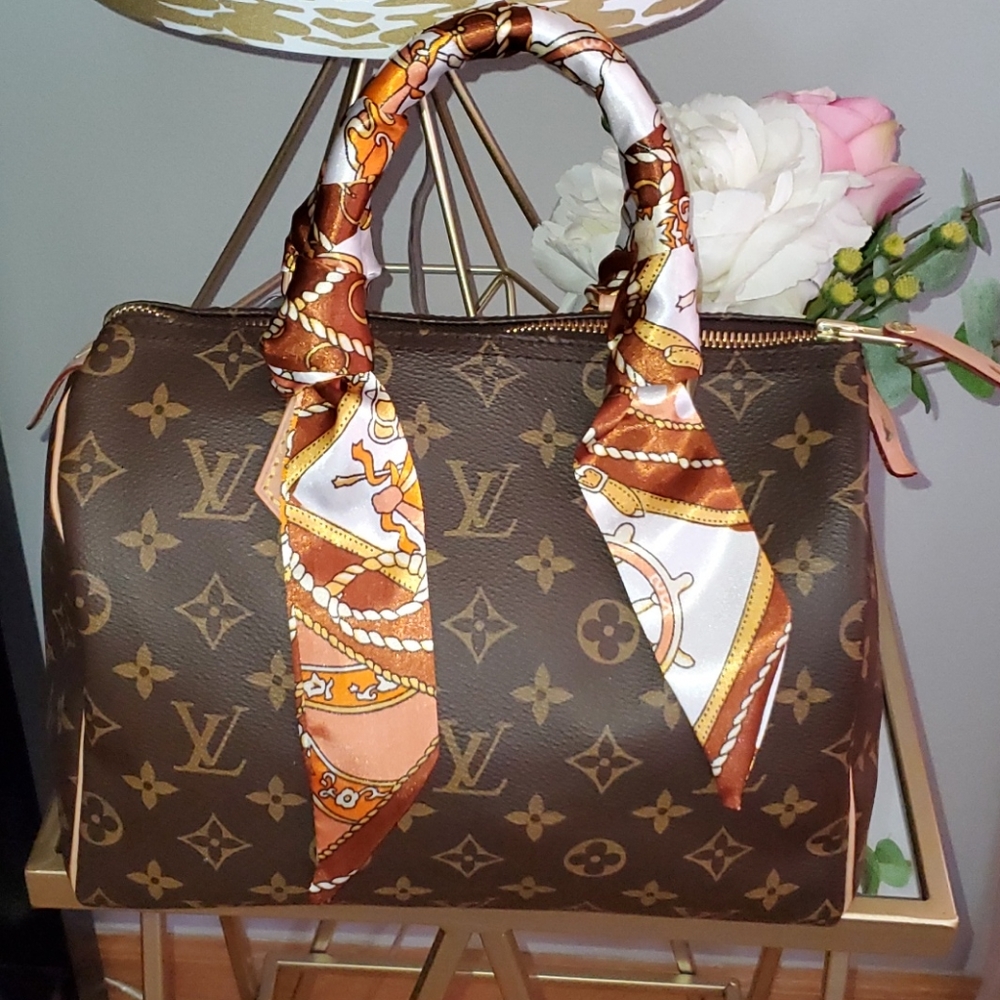 Louis Vuitton 2020Not for sale 🛍🤎👜🤎🛍